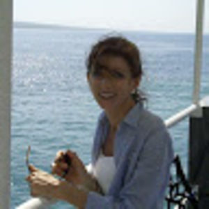 Meet your Posher, Denise